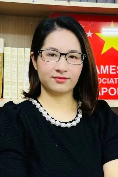 Ms. Lisa Nguyen, Relationship Manager (HNWI)
